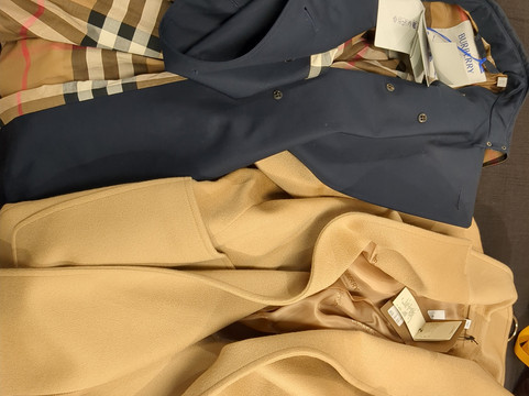 巴宝莉工厂店-伦敦必去景点