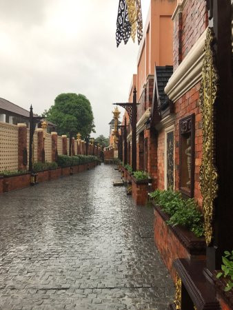 阿玛塔拉普拉泳池别墅主图