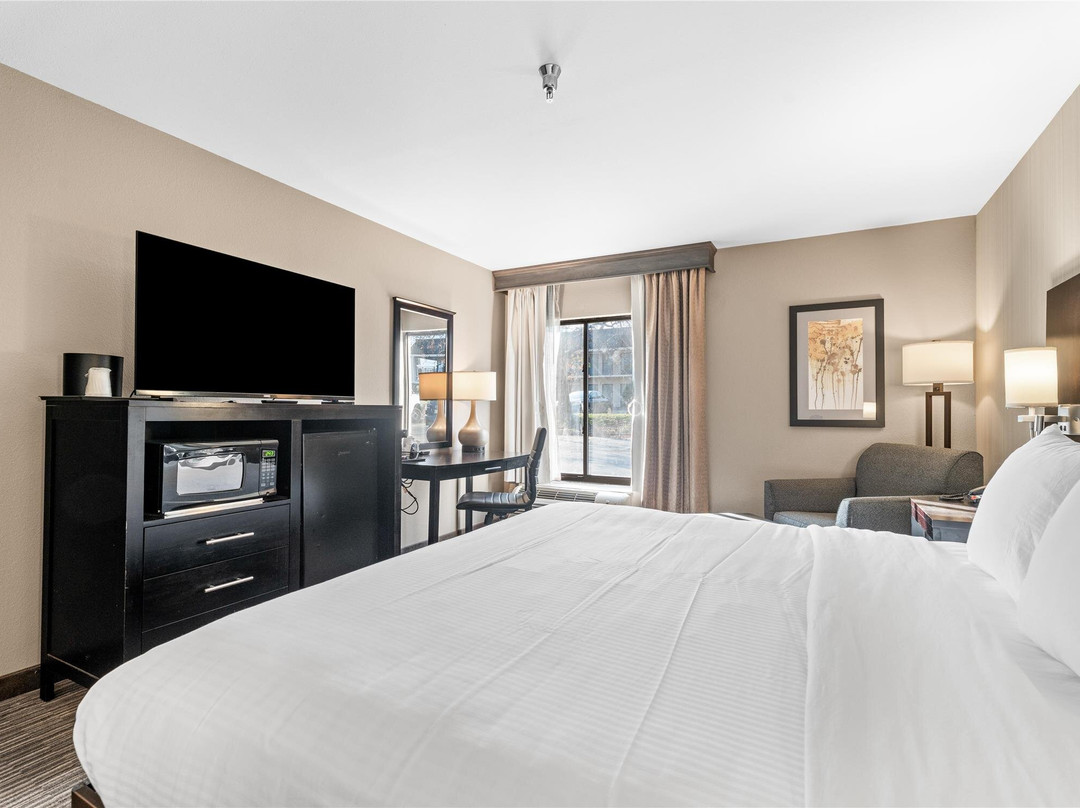 Best Western Courtview Hotel