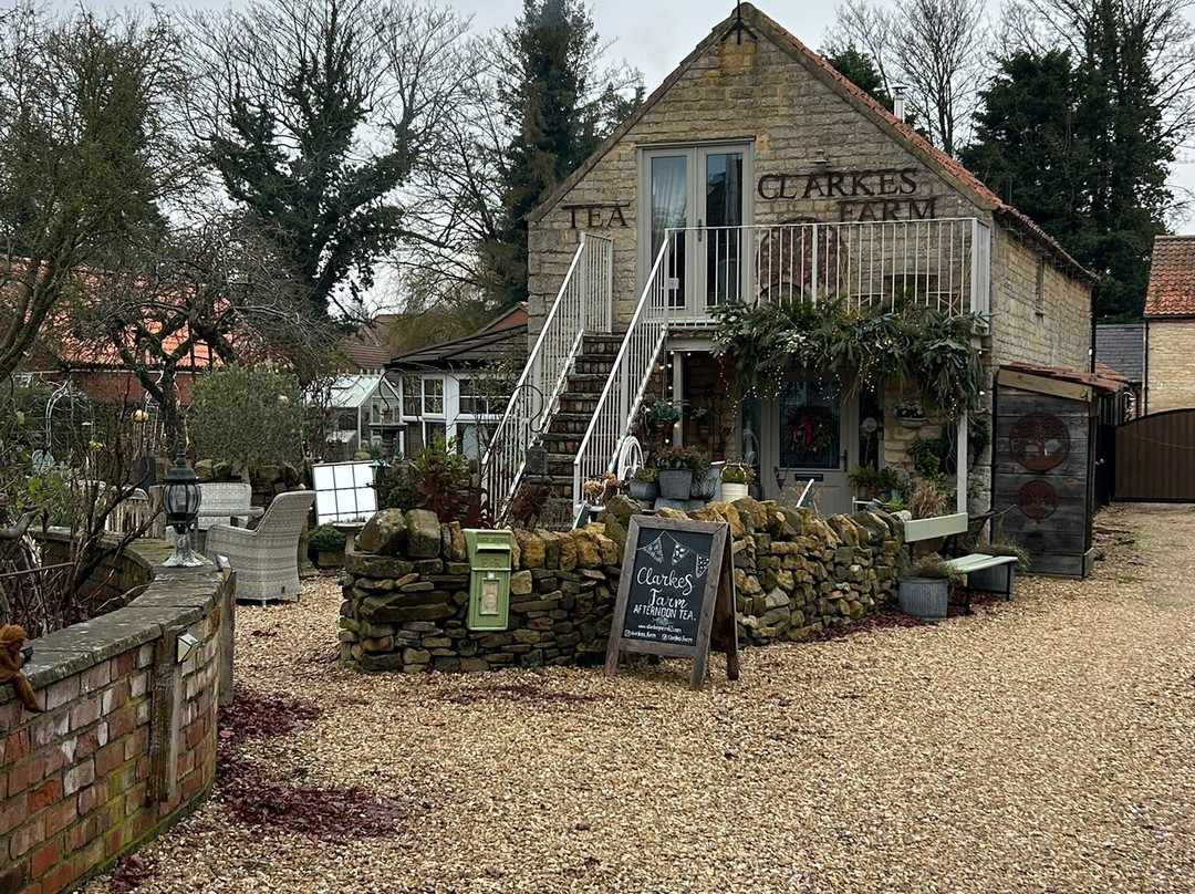 Clarke's Farm主图