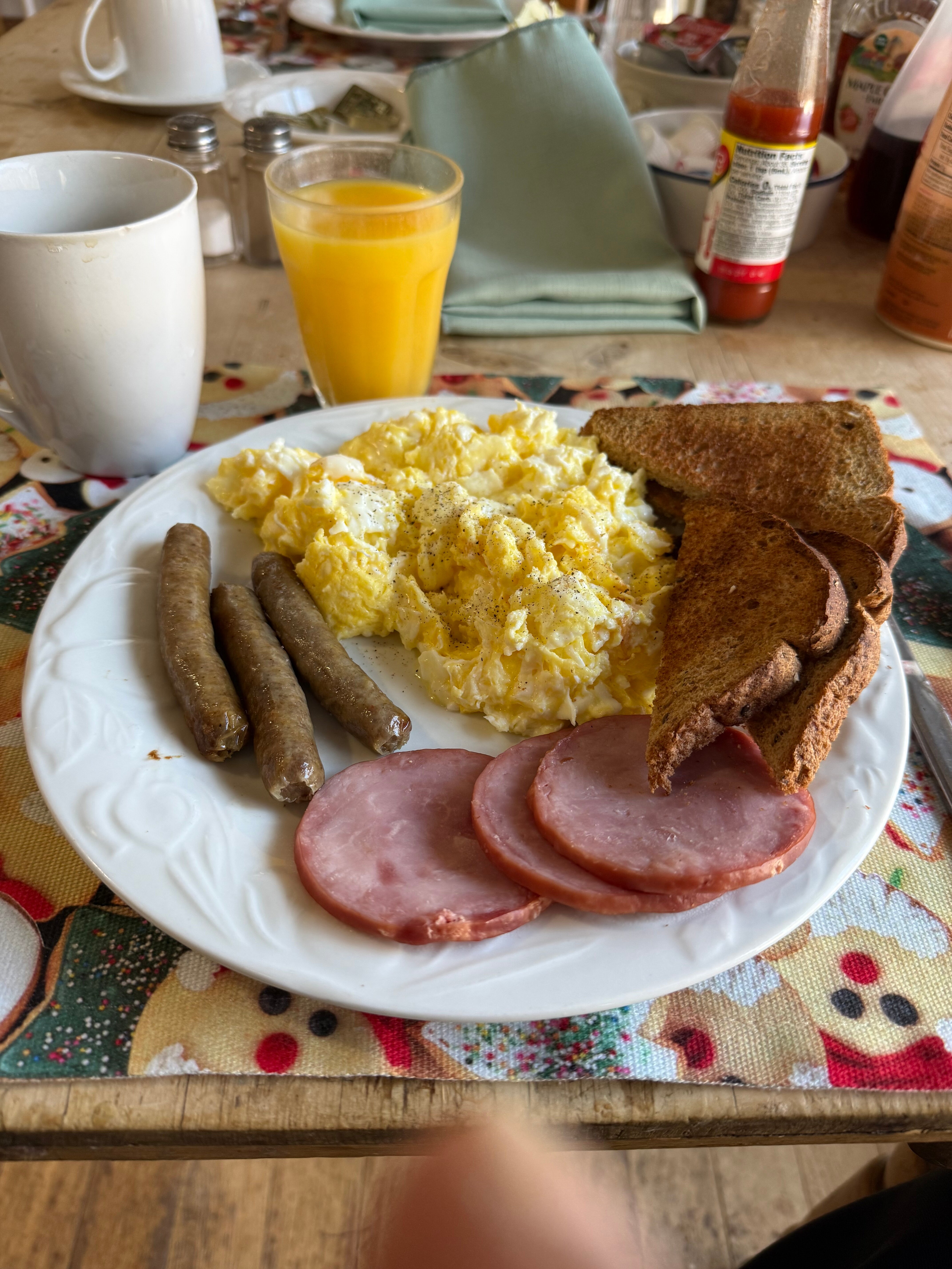 Pilot Knob Inn-官方