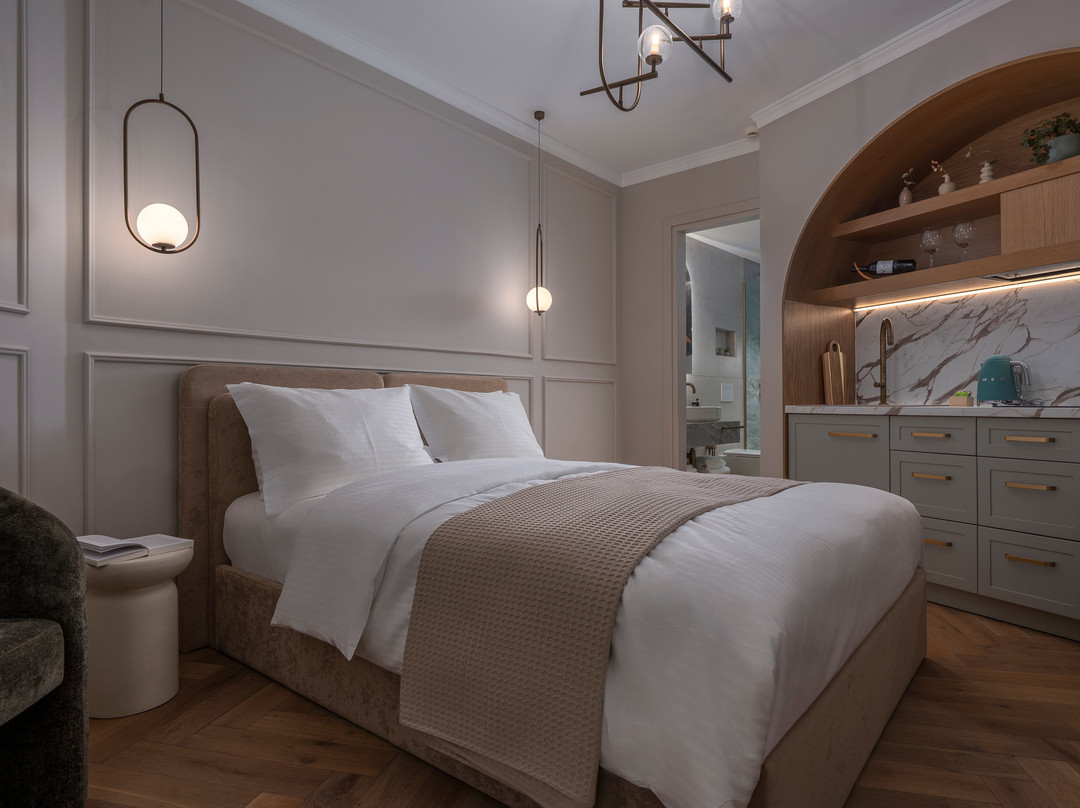 Mountain Pine Luxury Suites