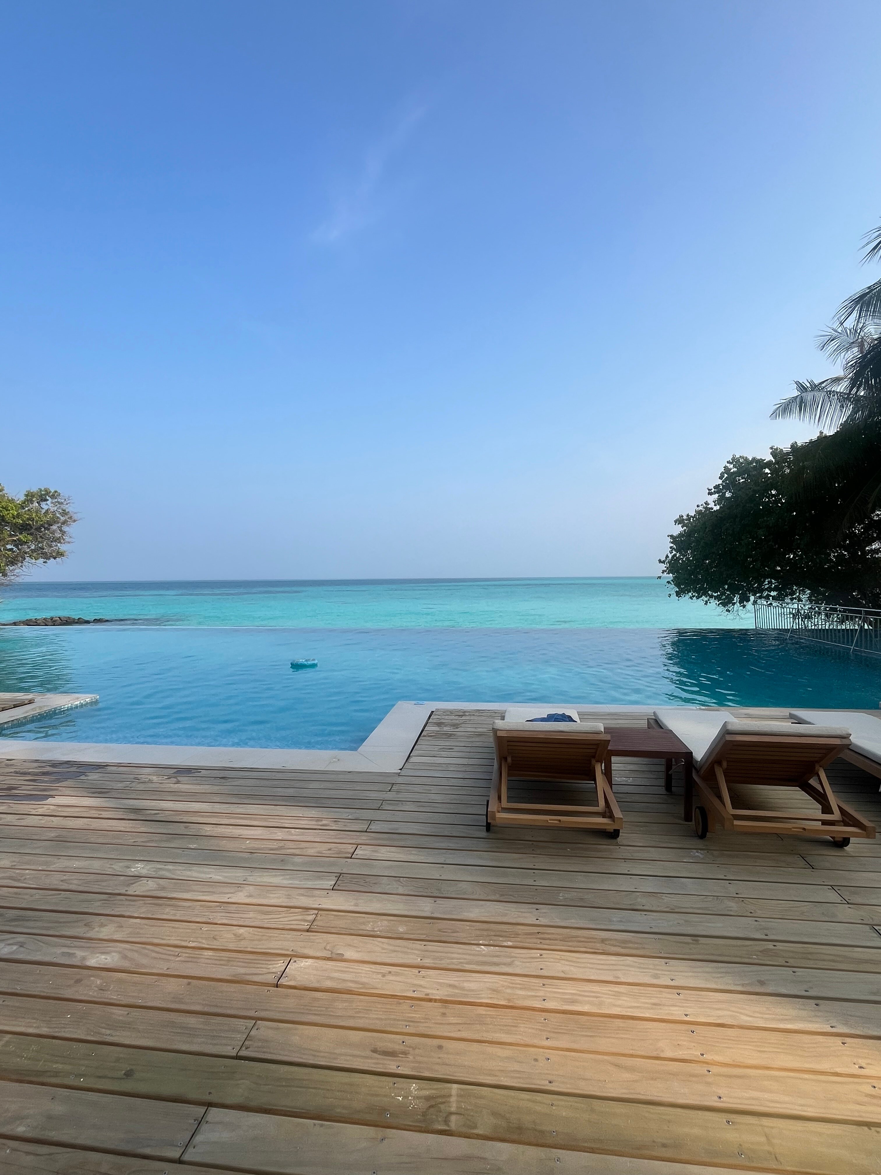 马尔代夫菲亚瓦尔胡酒店-泳池