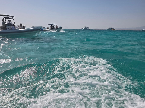 Pyramiden Reisen24-赫尔格达必去景点