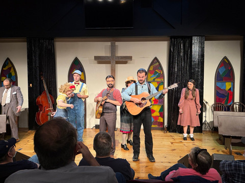 Smoke on the Mountain-布兰森必去景点