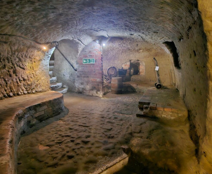 洞穴城-诺丁汉必去景点