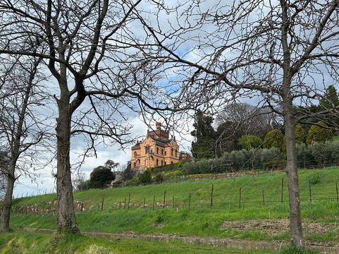 Castello Bonomi-科卡廖必去景点