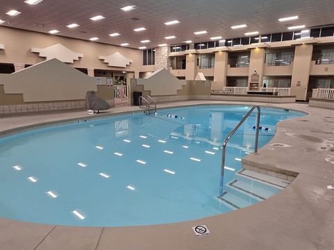 格兰德城区华美达酒店主图