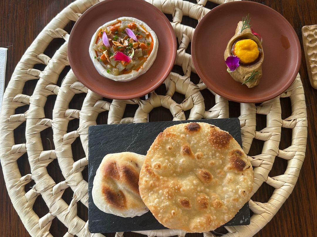 Cundo Altamira-La Consulta必去景点