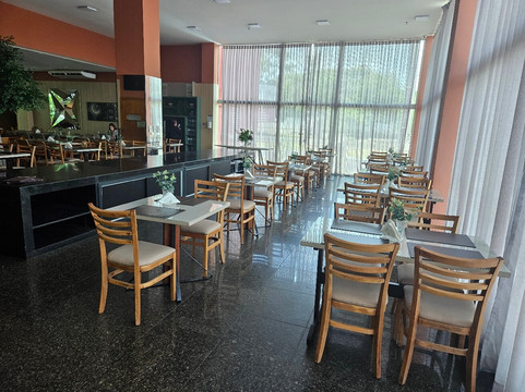 格兰阿雷酒店主图