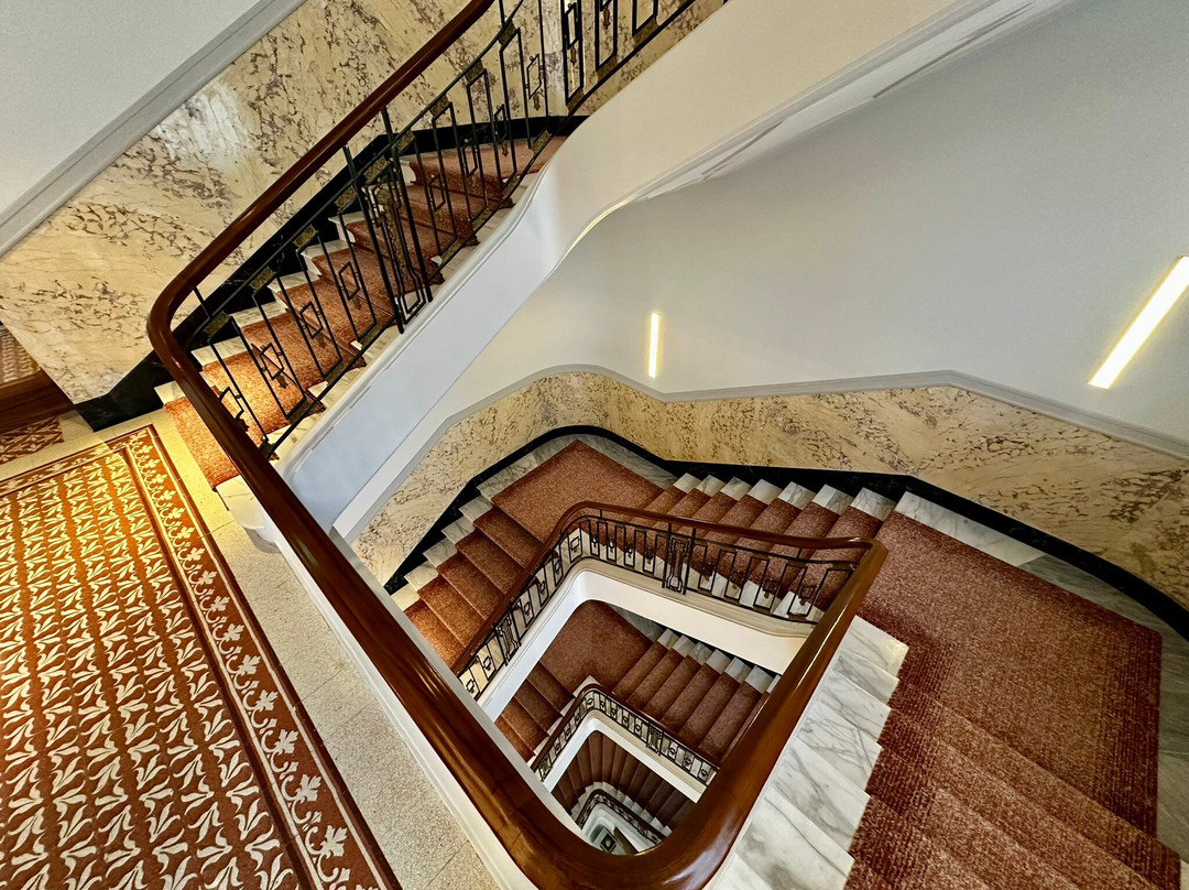 卢塞恩文华东方皇宫酒店主图