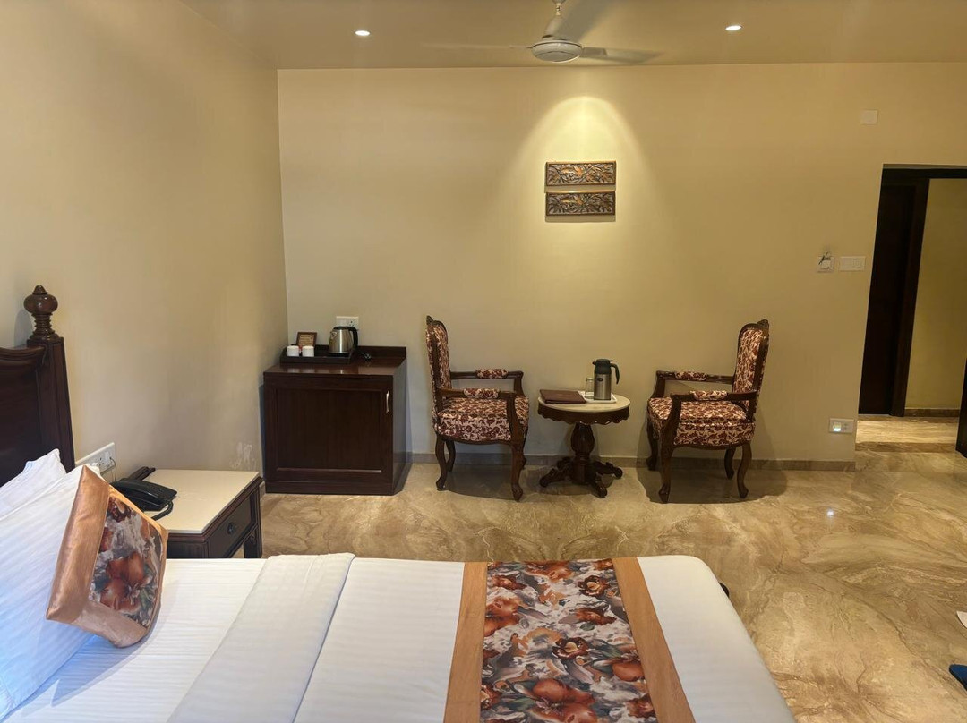 Hotel Silver Oak主图