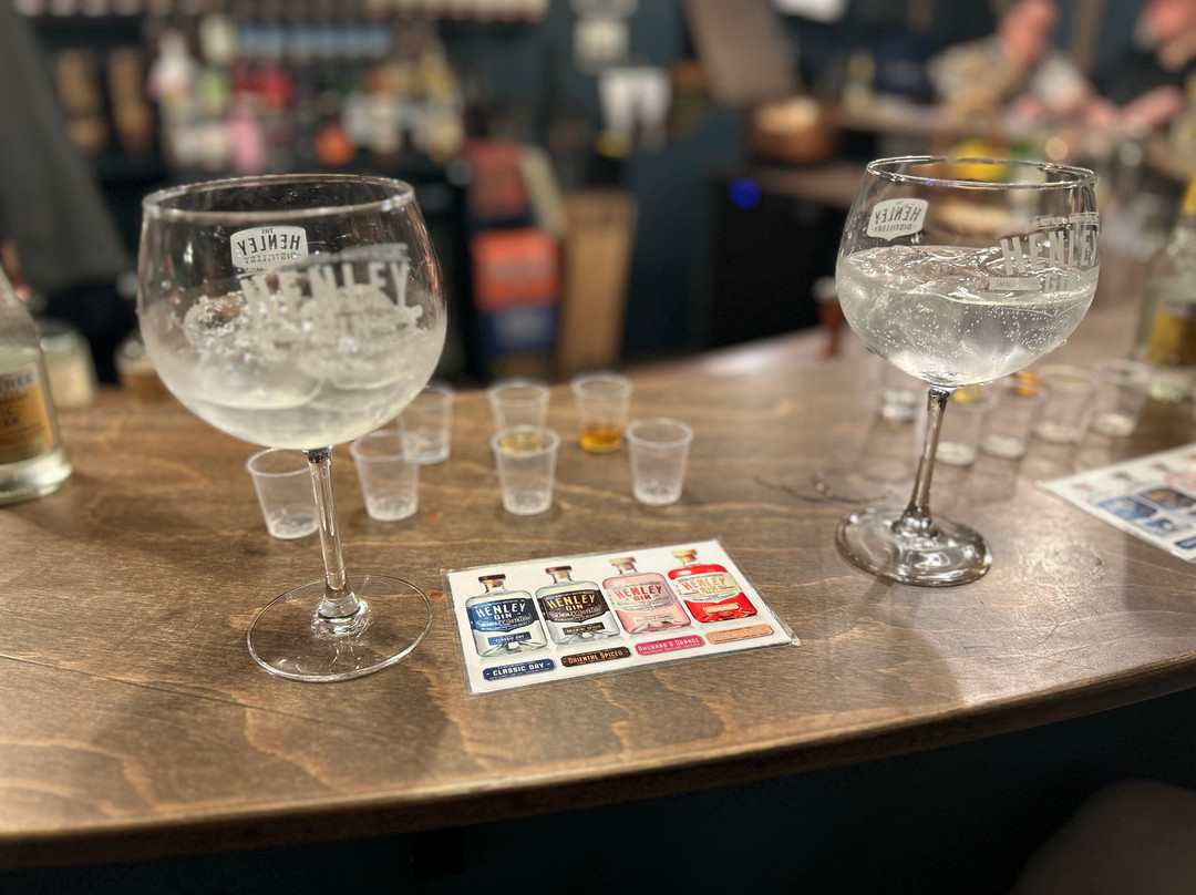 The Henley Distillery Gin Experience-泰晤士河畔亨利必去景点