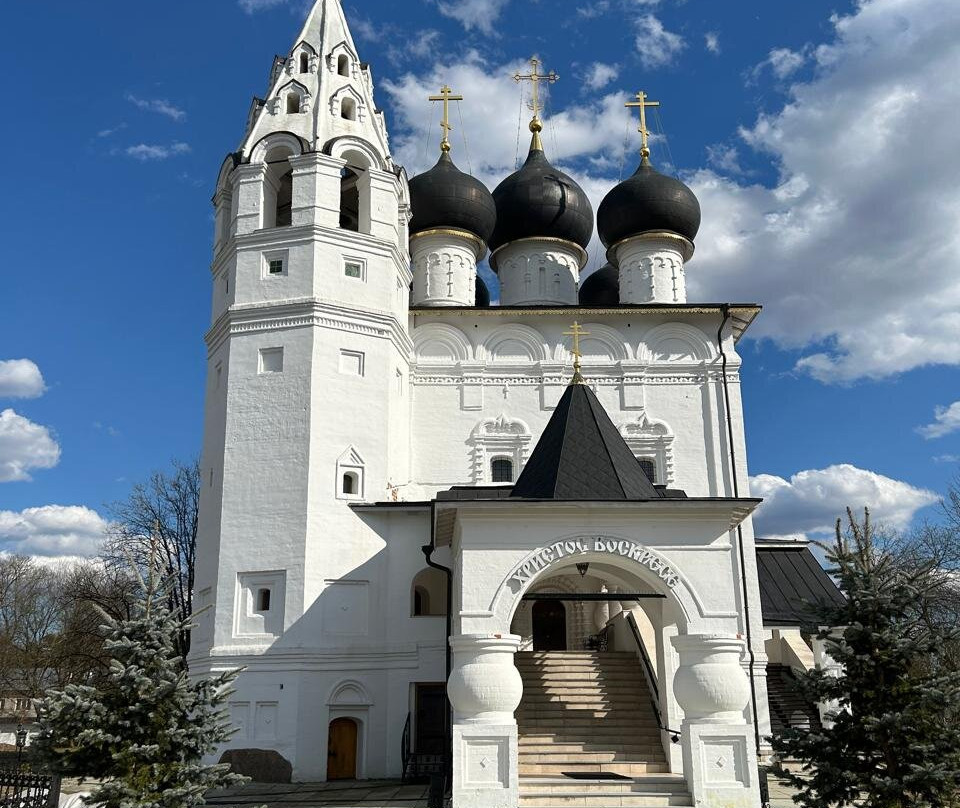 Temple of the Lord's Entrance to Jerusalem-Vereya必去景点
