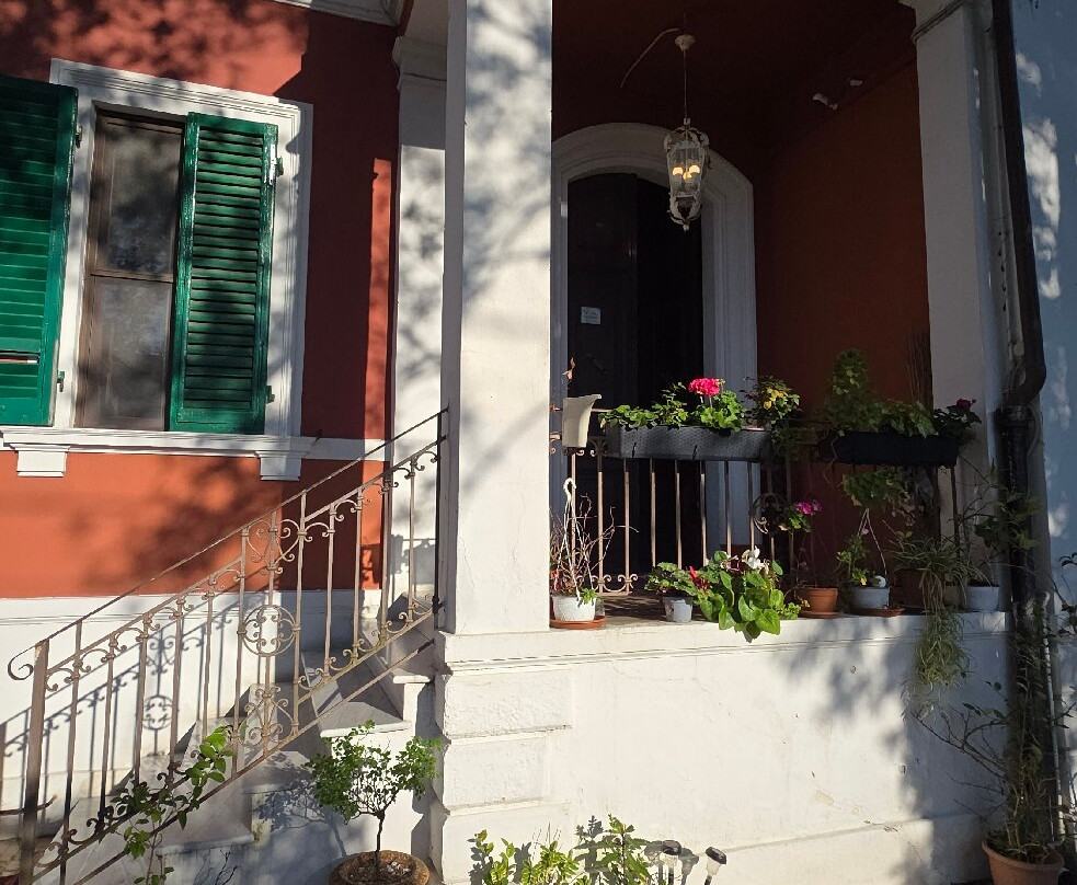 里贾纳别墅主图