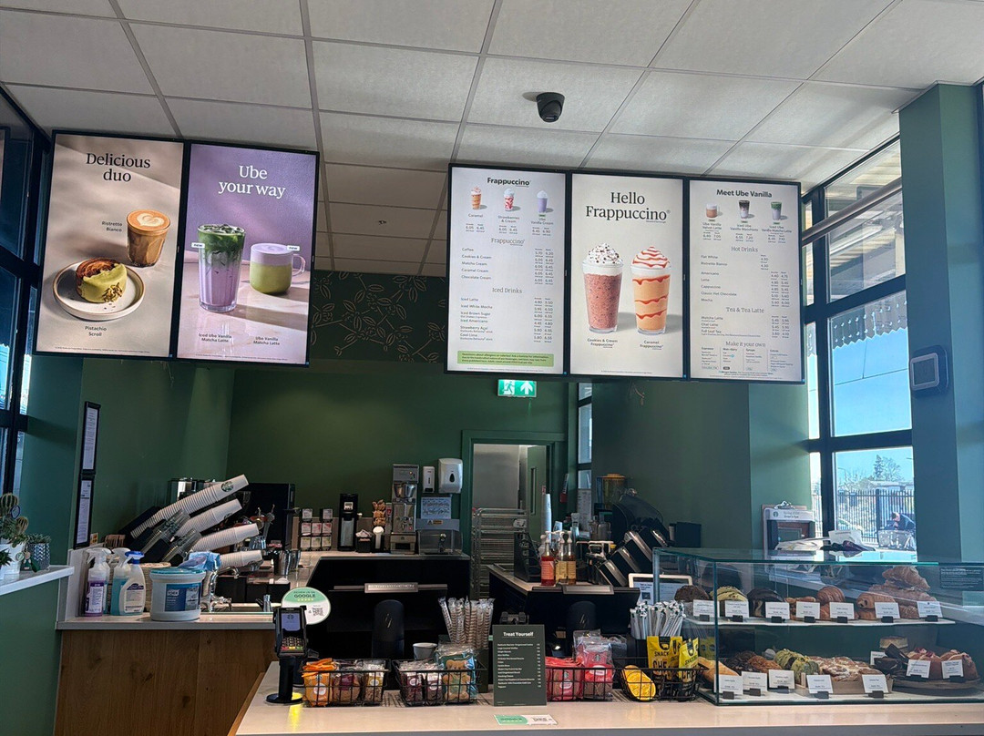 Didcot Station Starbucks
