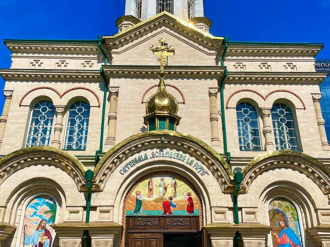 Orthodox Cathedral of the Transfiguration of the Saviour-基希讷乌必去景点