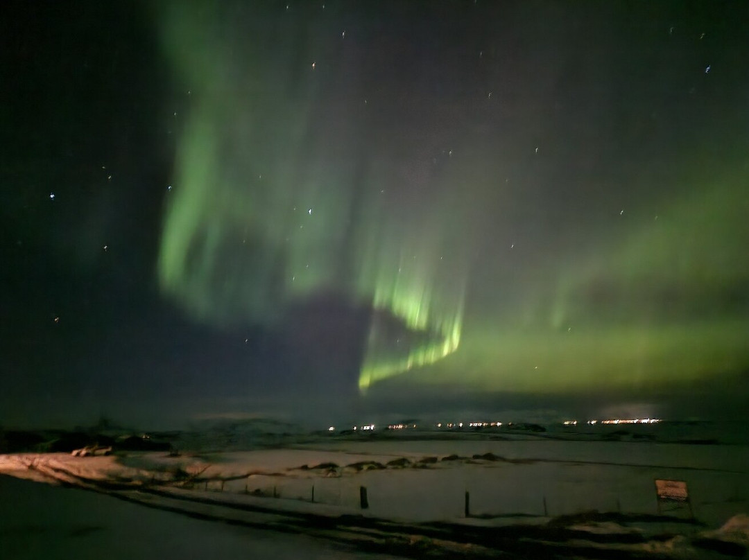 斯米尔拉柏格酒店主图