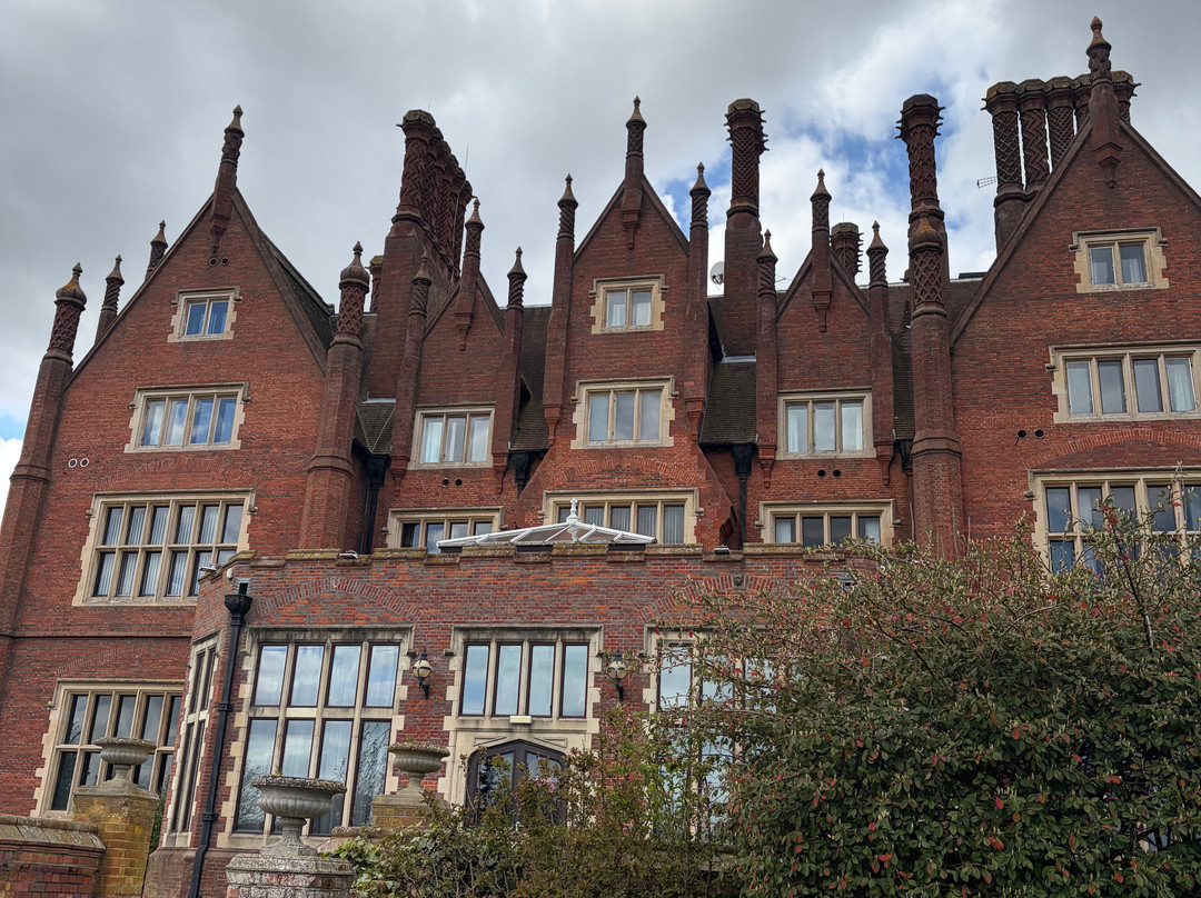 敦斯顿霍尔 Spa 酒店及高尔夫度假村主图