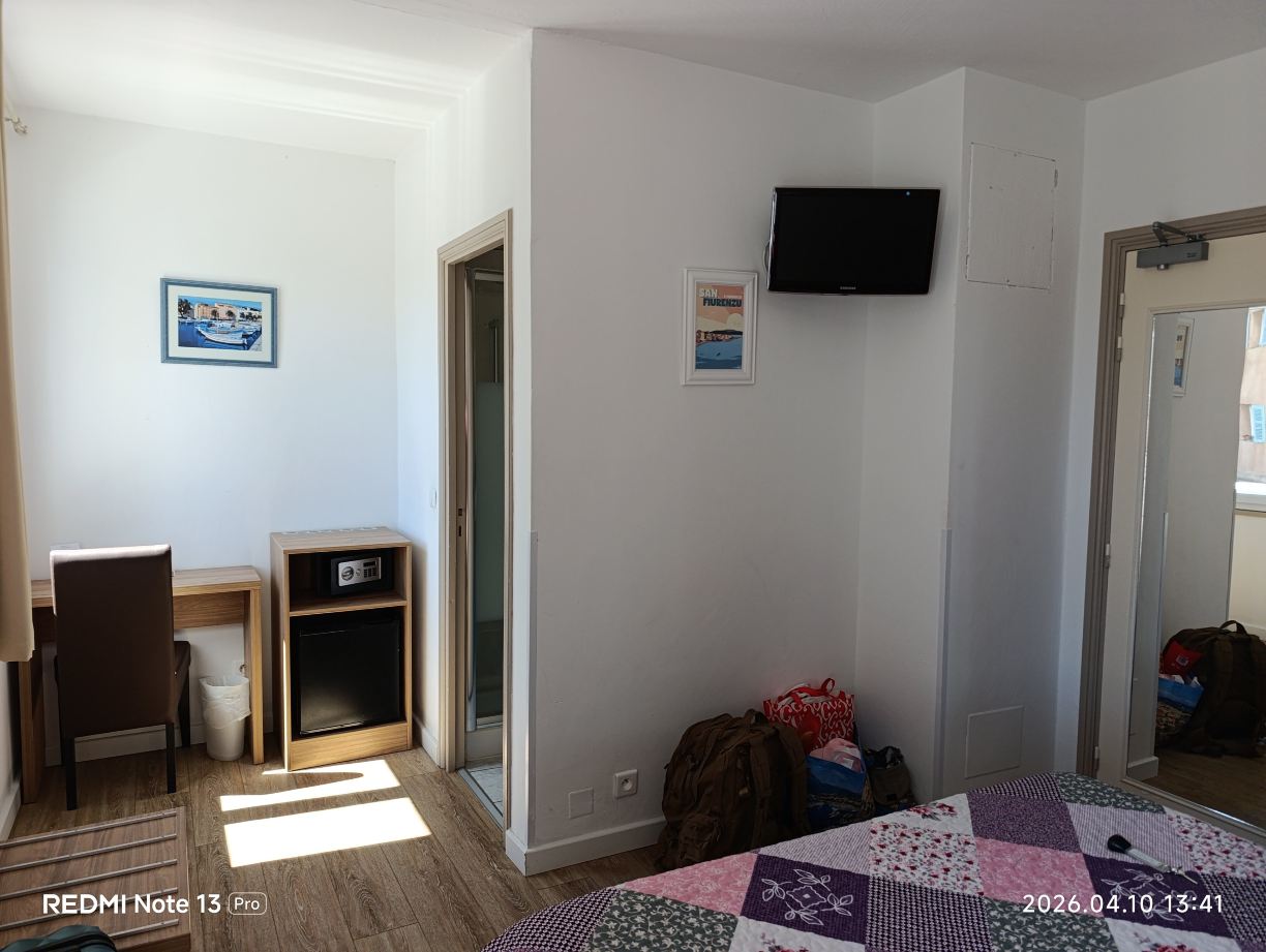 Hotel Bellevue Saint Florent-客卧