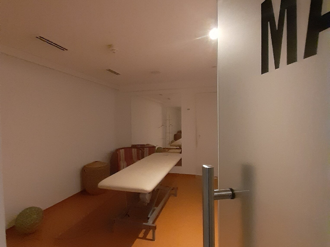 克拉特酒店主图