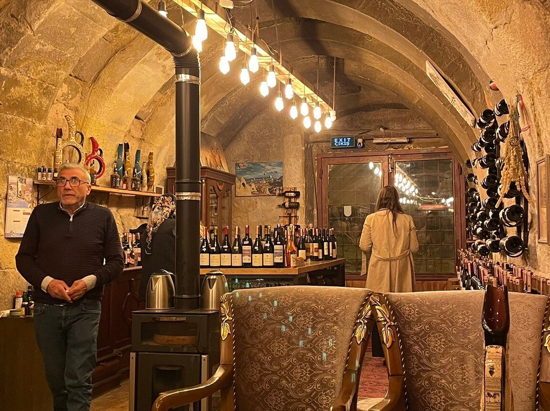 Vinodocia Wine & Art House-乌奇萨必去景点