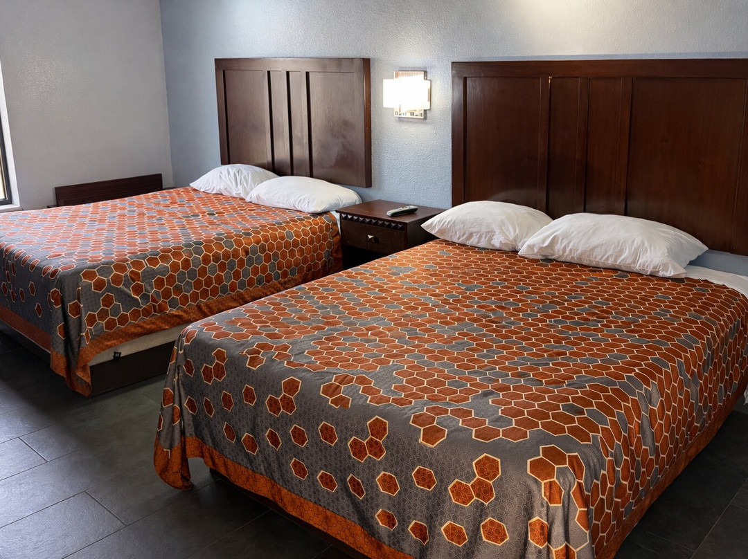 Executive Inn Pine Bluff