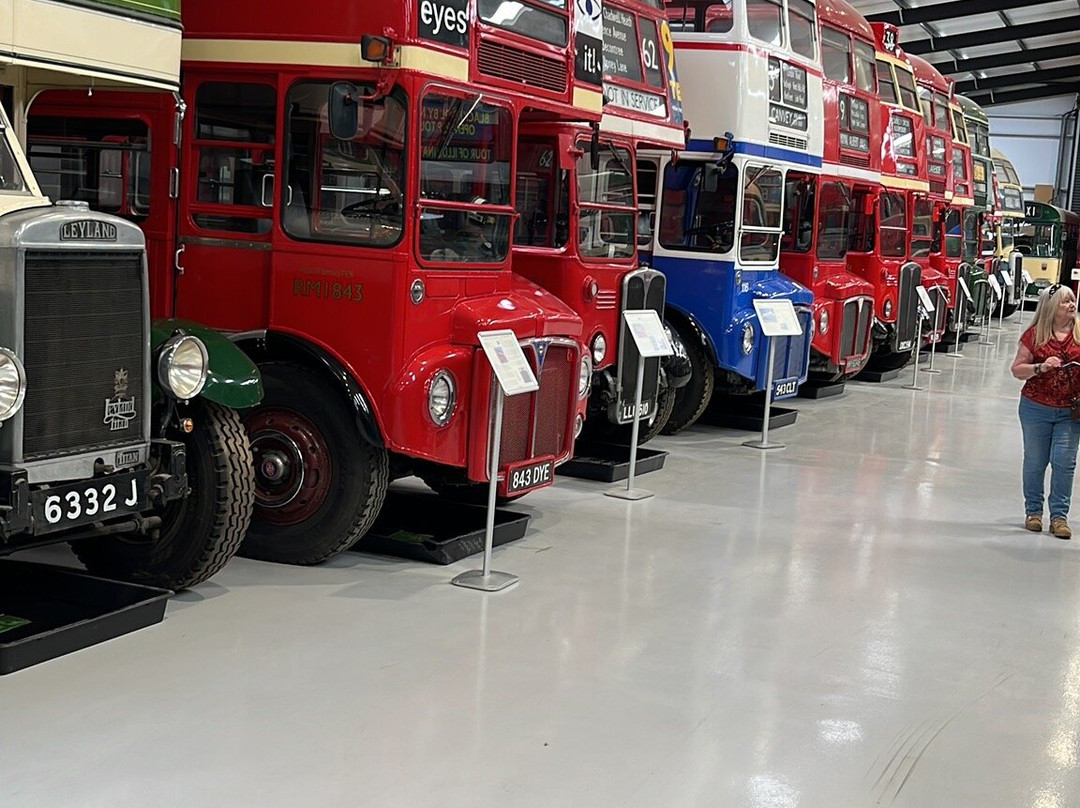 Zero2  Bus Museum-霍尔斯特德必去景点
