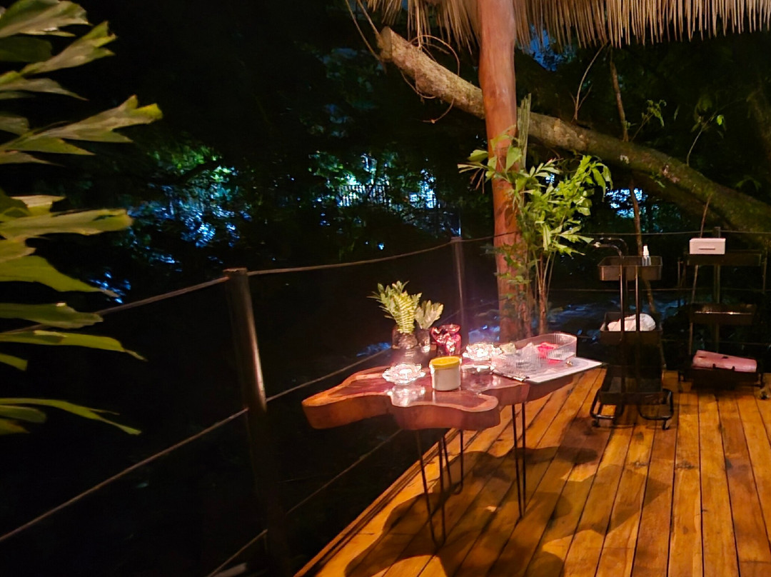 Oasis Spa. Socia/tel