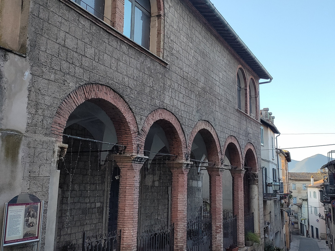 Borgo di Collescipoli