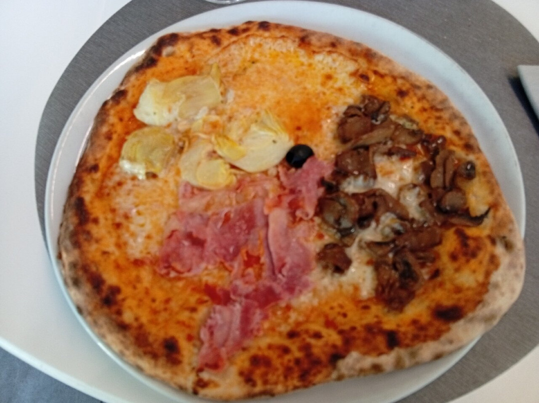 Soave CUCINA e PIZZA
