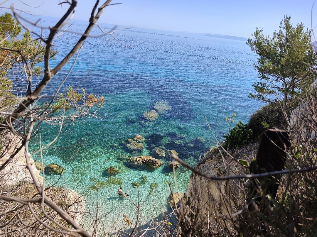 Spiaggia di Padulella-费拉约港必去景点
