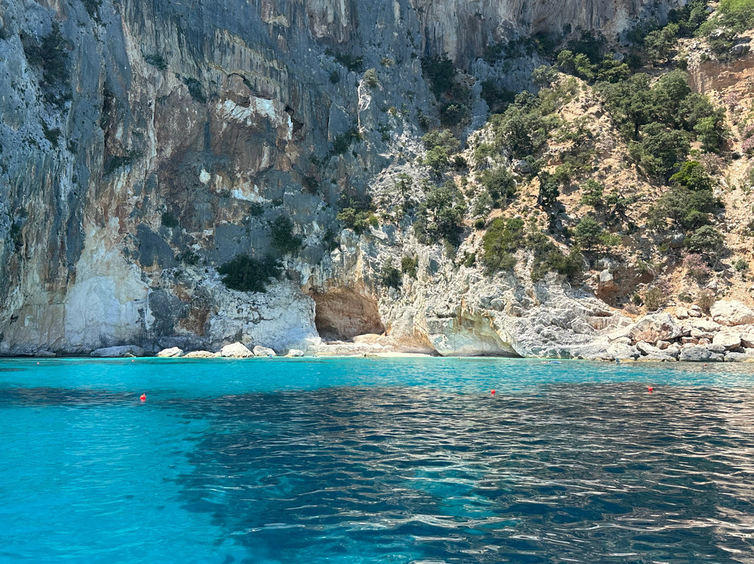 Sardinia Boat Eastperience-La Caletta必去景点