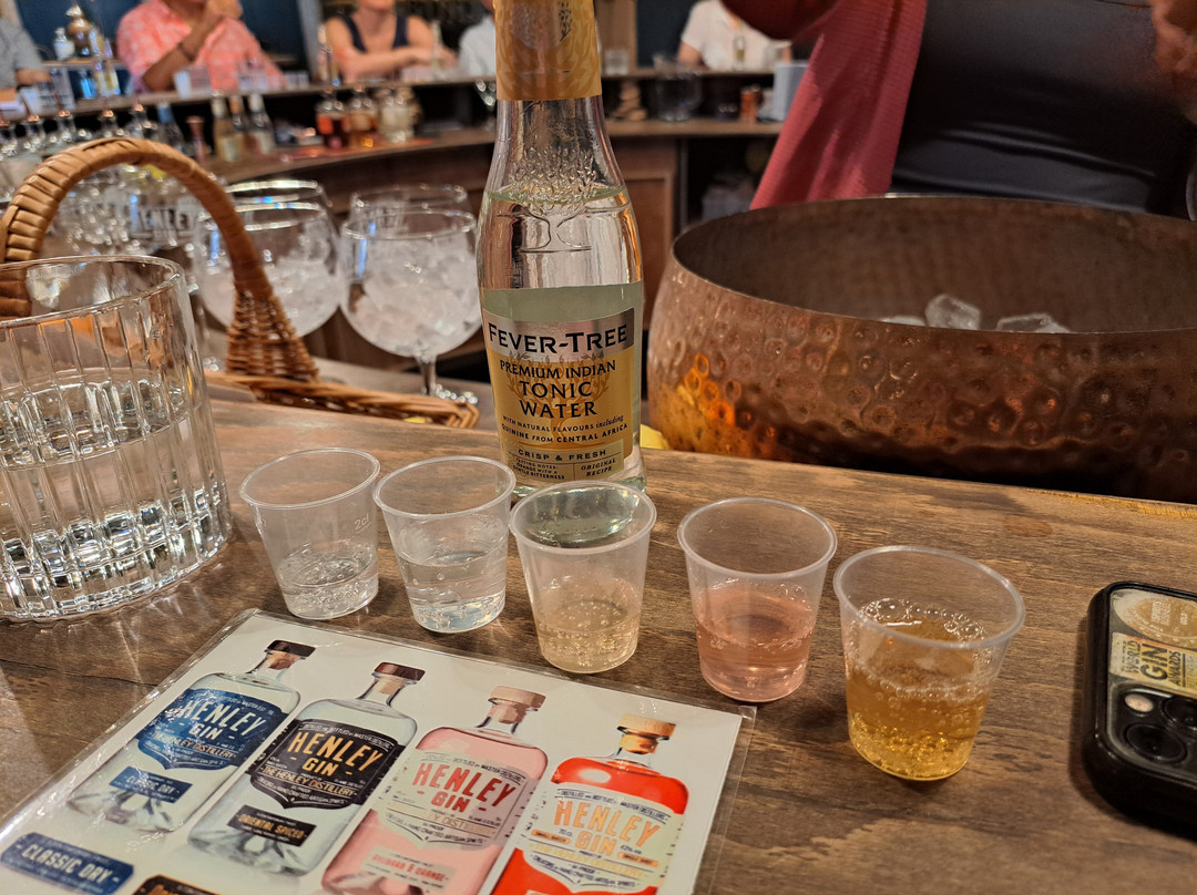 The Henley Distillery Gin Experience-泰晤士河畔亨利必去景点