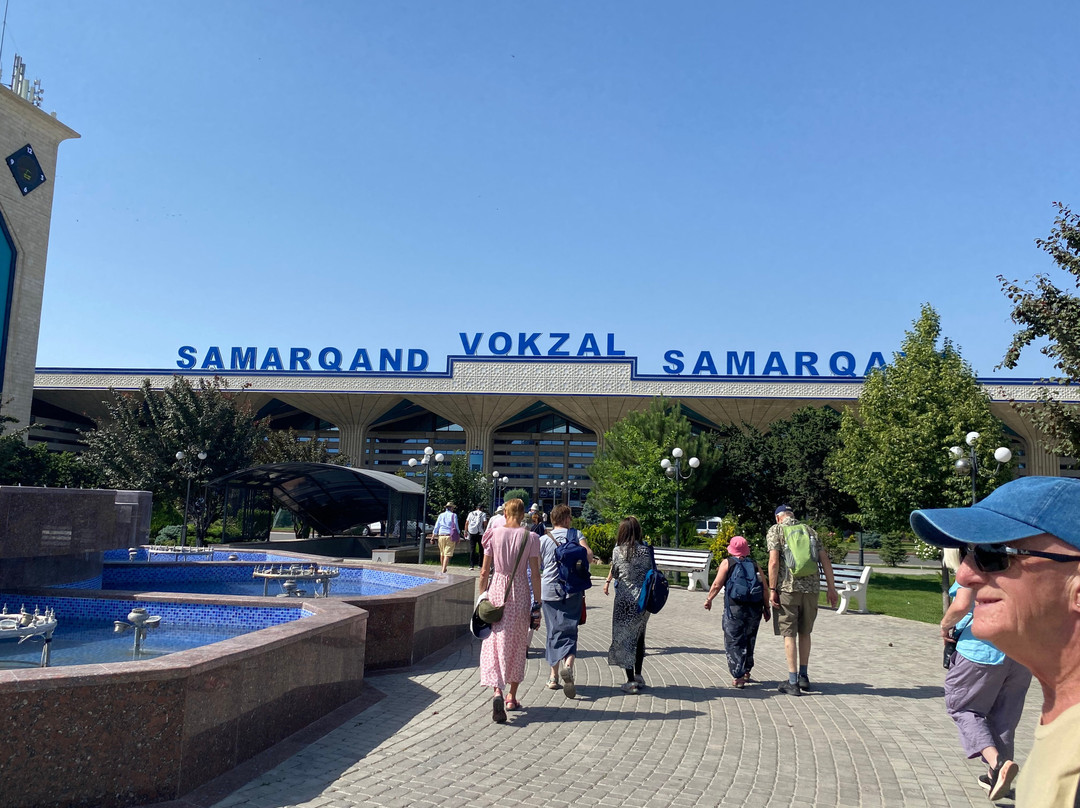 Samarkand Train Station-撒马尔罕必去景点