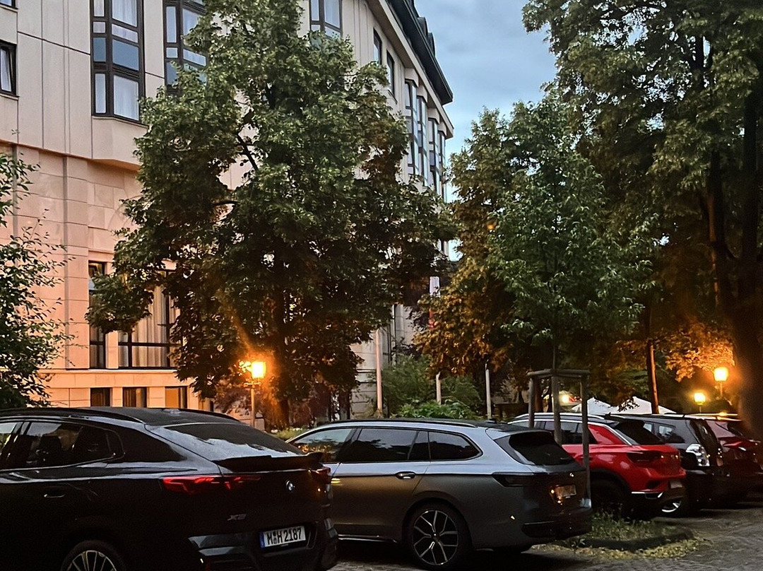 魏玛莱昂纳多酒店主图