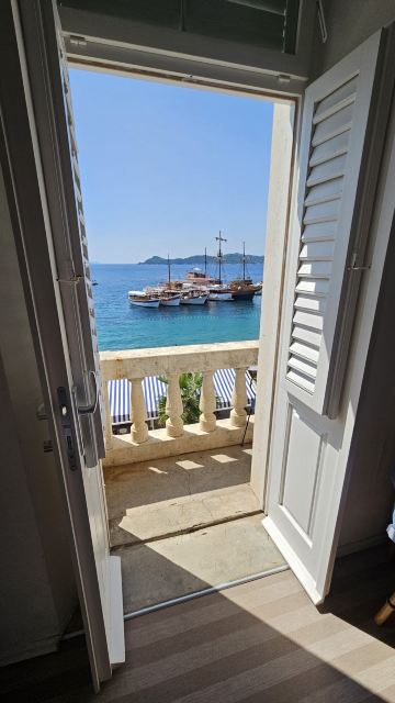 格拉沃克酒店-旅行者