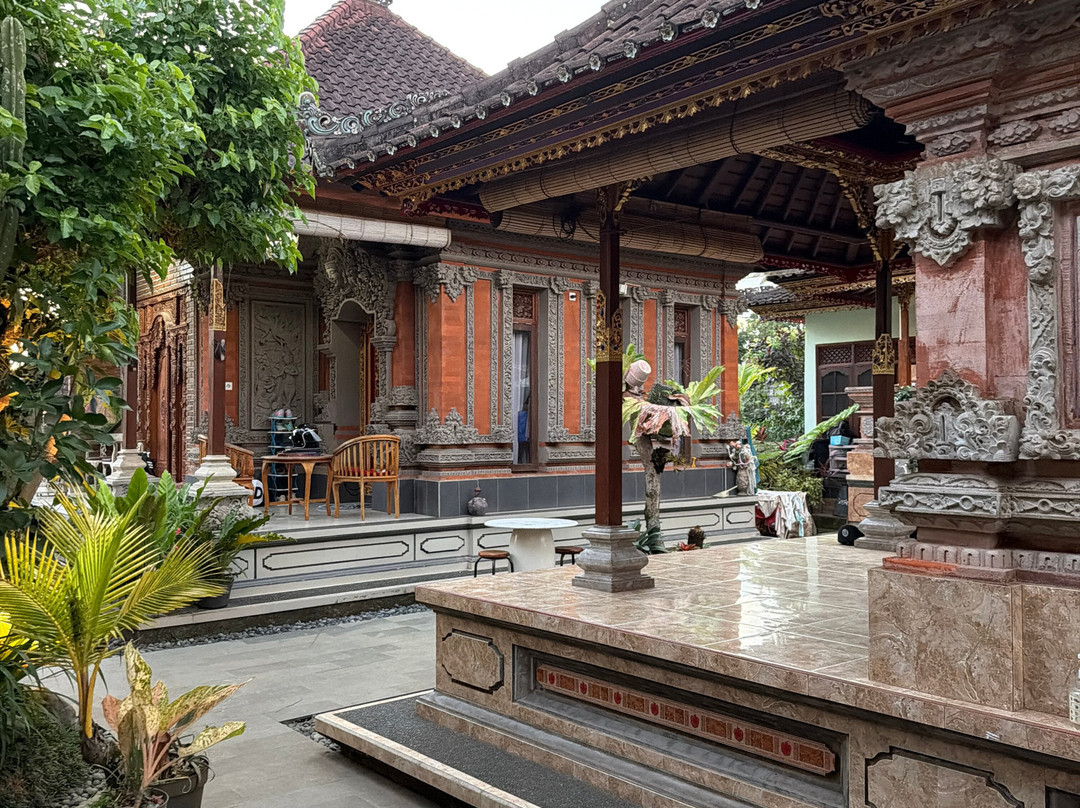 Hands of Sunitri: Authentic Balinese Massage-Keliki必去景点