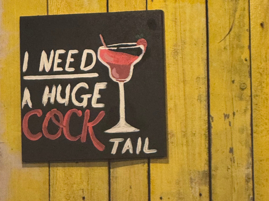 Vamos Cocktail Bar-Ksamil必去景点