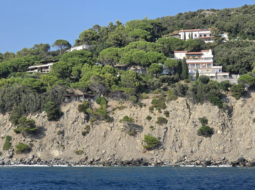 Motonave Principe-Marina di Campo必去景点