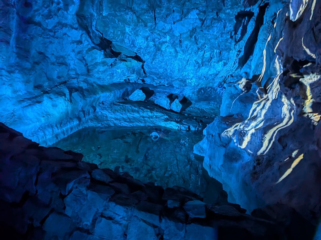 Cheddar Gorge & Caves-Cheddar必去景点