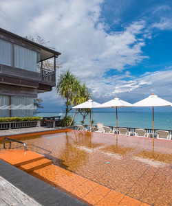 Baan Ploy Sea酒店图片