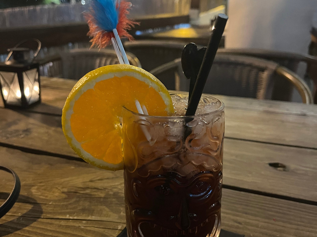 The Pirate Bar-Cala Llonga必去景点