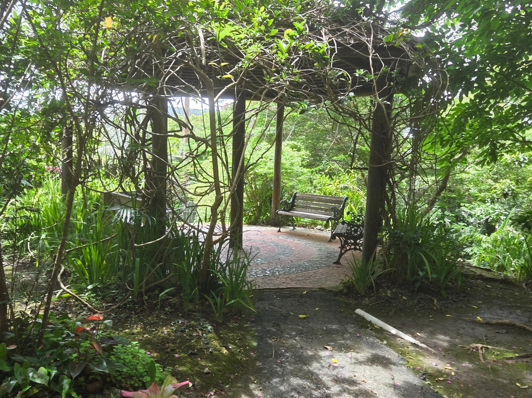 Flower Forest-Saint Thomas Parish必去景点
