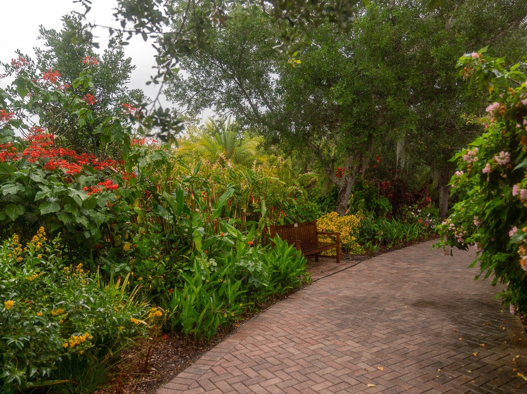 Peace River Botanical & Sculpture Gardens-蓬塔戈尔达必去景点