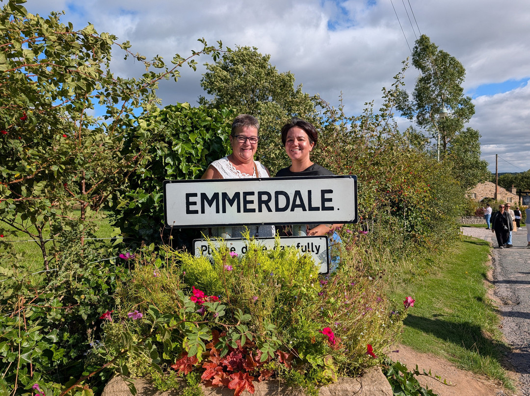 Emmerdale Village Tour-利兹必去景点