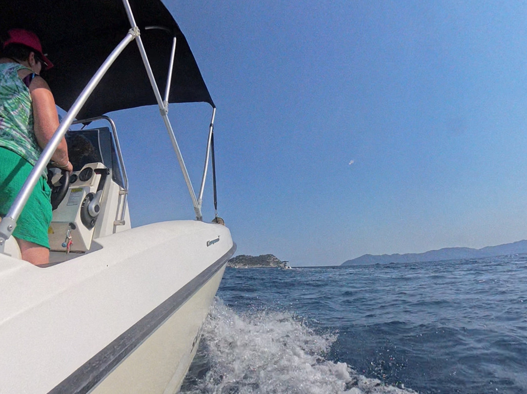 SKIATHOS BOAT HIRE-Vasilias必去景点