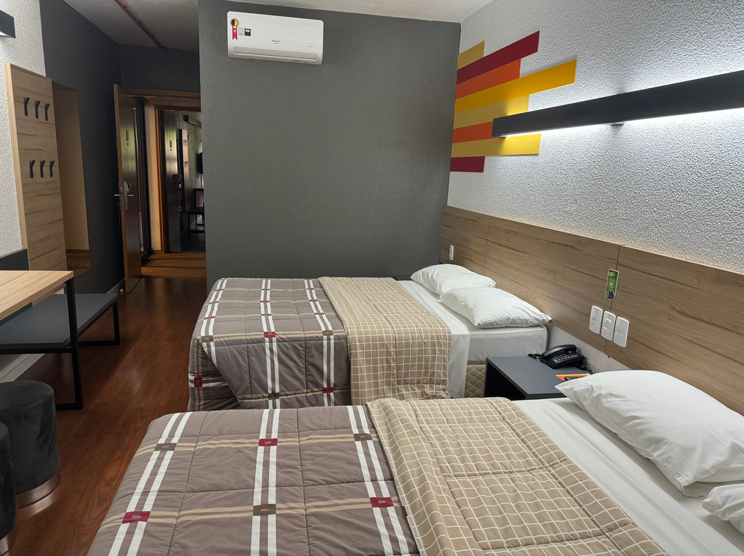 10乌尼昂达维多利亚酒店主图