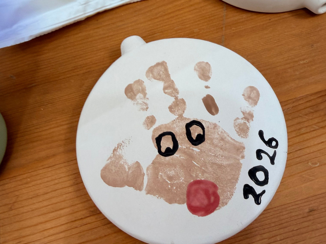 Mad Hatters Pottery Painting Iver-Iver必去景点