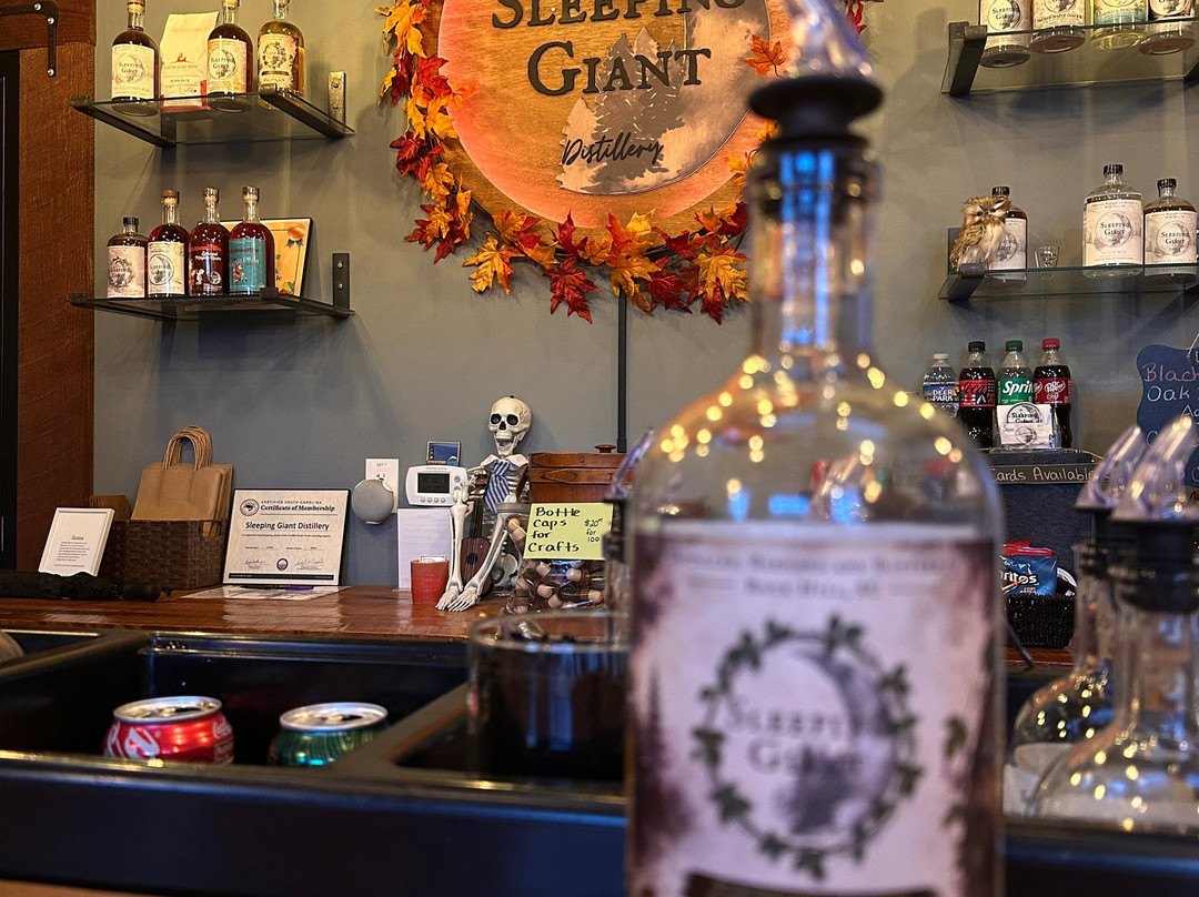 Sleeping Giant Distillery-石山必去景点